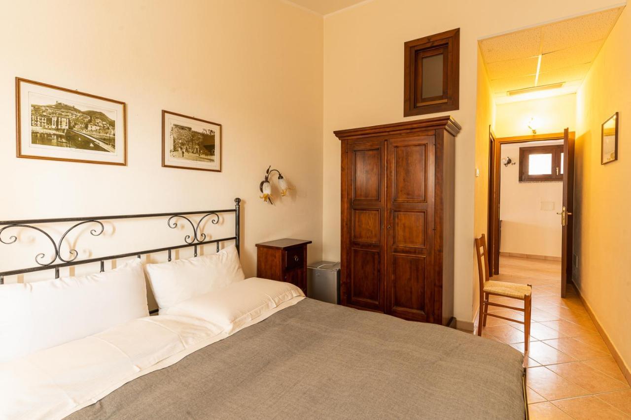 Agriturismo Il Giglio Oristano Exterior photo