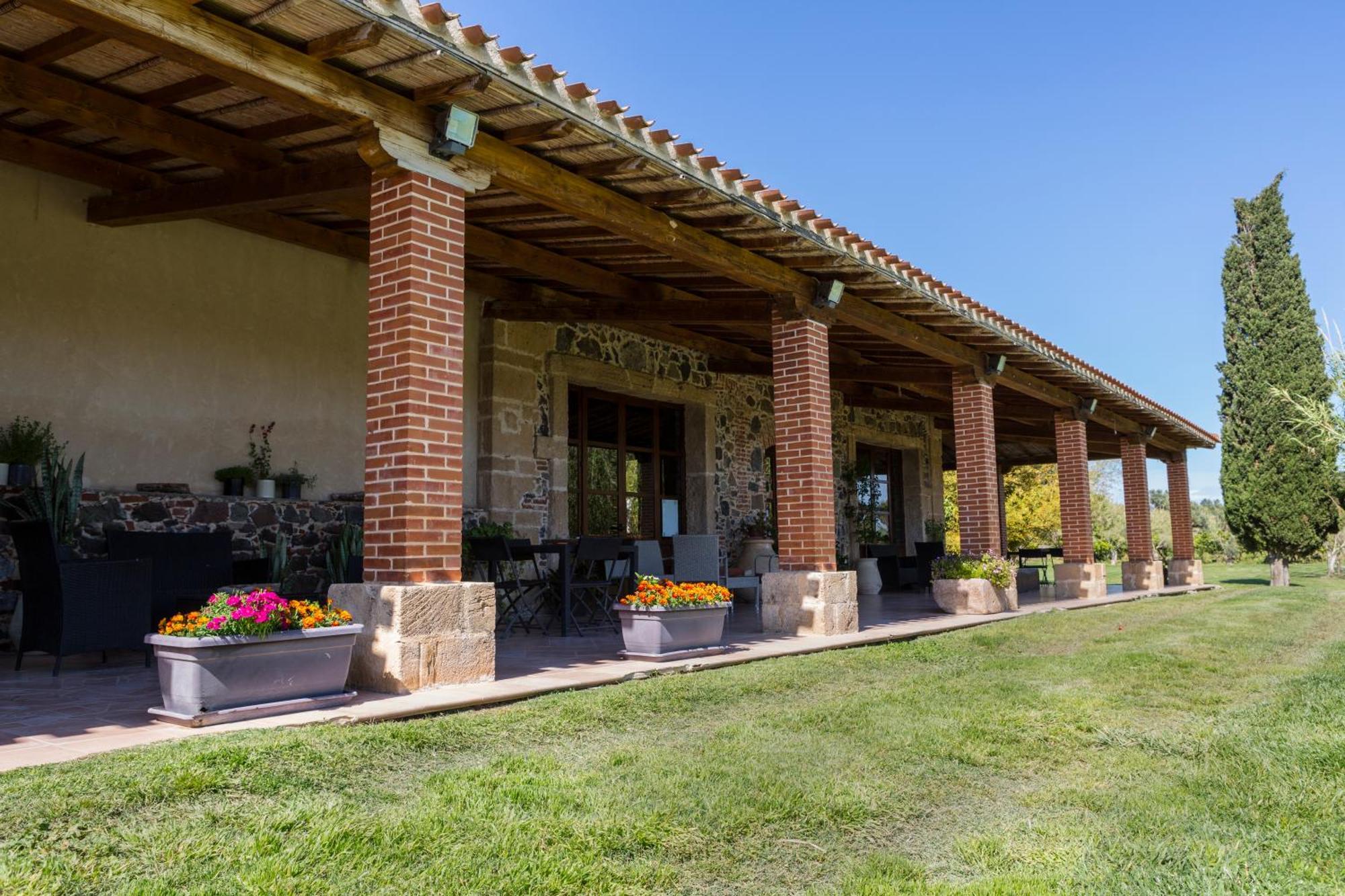 Agriturismo Il Giglio Villa Oristano Exterior photo